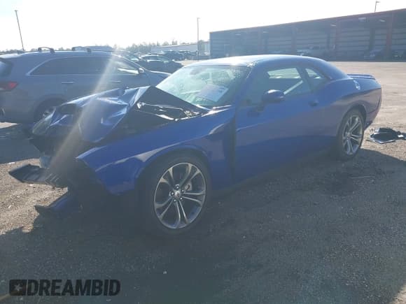 ✅ 2021 Dodge Challenger R/T • VIN: 2C3CDZBT5MH599450 • Lot: 43558160. Wystawiony na IAAI z przebiegiem 66 636 mil. Bezpłatny archiwum sprzedaży aukcyjnych z USA i szczegółowy raport historii pojazdu na DreamBid. Zdjęcie 2.