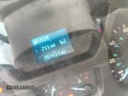 ✅ 2015 Ford Transit XL • VIN: 1FMZK1YM2FKA95295 • Lot: 43346734. Wystawiony na IAAI z przebiegiem 207 411 mil. Bezpłatny archiwum sprzedaży aukcyjnych z USA i szczegółowy raport historii pojazdu na DreamBid. Zdjęcie 7.