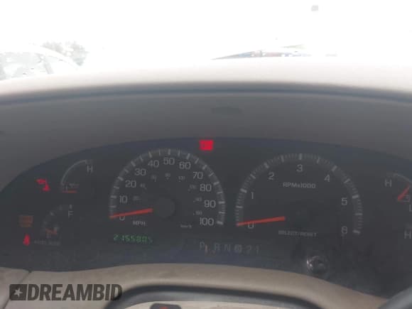 ✅ 2003 Ford F-150 XLT • VIN: 1FTRW07693KC89081 • Lot: 43020148. Wystawiony na IAAI z przebiegiem 215 580 mil. Bezpłatny archiwum sprzedaży aukcyjnych z USA i szczegółowy raport historii pojazdu na DreamBid. Zdjęcie 7.