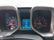 ✅ 2015 Chevrolet Camaro LS • VIN: 2G1FA1E30F9177672 • Lot: 40694196. Wystawiony na IAAI z przebiegiem 113 535 mil. Bezpłatny archiwum sprzedaży aukcyjnych z USA i szczegółowy raport historii pojazdu na DreamBid. Zdjęcie 7.