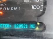 ✅ 2007 GMC Sierra 2500HD SLE1 • VIN: 1GTHK23DX7F166914 • Lot: 42827296. Listed on IAAI with 328,521 mi. Free auction sales archive from the USA and detailed vehicle history report at DreamBid. Image 7.