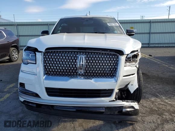 ✅ 2023 Lincoln Navigator Reserve • VIN: 5LMJJ3LG8PEL10320 • Lot: 82671904. Wystawiony na Copart z przebiegiem 16 477 mil. Bezpłatny archiwum sprzedaży aukcyjnych z USA i szczegółowy raport historii pojazdu na DreamBid. Zdjęcie 5.