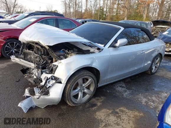 ✅ 2014 Audi A5 Premium • VIN: WAUCFAFH1EN009991 • Lot: 41300450. Listed on IAAI with Not provided. Free auction sales archive from the USA and detailed vehicle history report at DreamBid. Image 2.