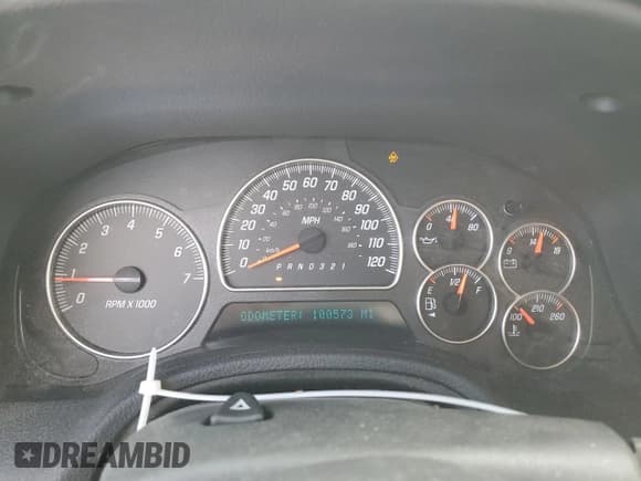 ✅ 2007 GMC Envoy SLT • VIN: 1GKDT13S472135366 • Lot: 84611465. Wystawiony na Copart z przebiegiem 100 573 mil. Bezpłatny archiwum sprzedaży aukcyjnych z USA i szczegółowy raport historii pojazdu na DreamBid. Zdjęcie 9.