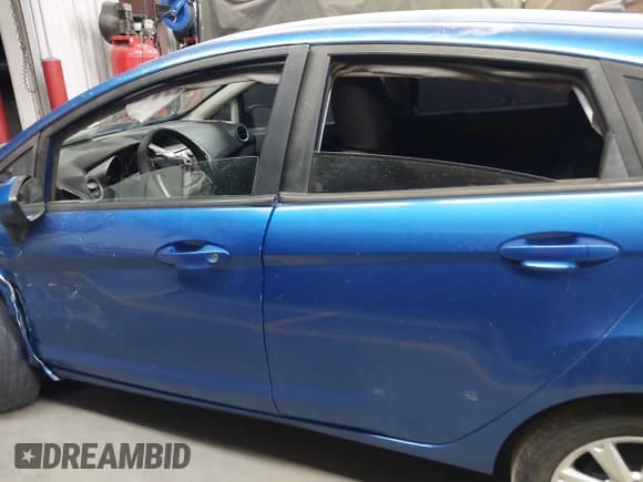 ✅ 2011 Ford Fiesta SE • VIN: 3FADP4EJ3BM129913 • Lot: 42304442. Listed on IAAI with 168,576 mi. Free auction sales archive from the USA and detailed vehicle history report at DreamBid. Image 14.