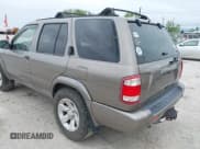 ✅ 2002 Nissan Pathfinder SE • VIN: JN8DR09Y42W717800 • Lot: 42216526. Listed on IAAI with 214,149 mi. Free auction sales archive from the USA and detailed vehicle history report at DreamBid. Image 3.