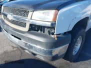 ✅ 2005 Chevrolet Silverado 2500HD LS • VIN: 1GCHK23265F915459 • Lot: 41829485. Wystawiony na IAAI z przebiegiem 109 464 mil. Bezpłatny archiwum sprzedaży aukcyjnych z USA i szczegółowy raport historii pojazdu na DreamBid. Zdjęcie 17.