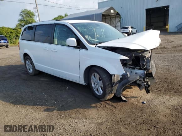 ✅ 2019 Dodge Grand Caravan Crew • VIN: 2C4RDGDG9KR601119 • Lot: 68412885. Wystawiony na Copart z przebiegiem Nie podano. Bezpłatny archiwum sprzedaży aukcyjnych z USA i szczegółowy raport historii pojazdu na DreamBid. Zdjęcie 4.