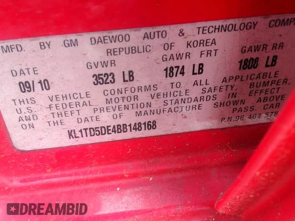 ✅ 2011 Chevrolet Aveo 1LT • VIN: KL1TD5DE4BB148168 • Lot: 42320487. Wystawiony na IAAI z przebiegiem 64 538 mil. Bezpłatny archiwum sprzedaży aukcyjnych z USA i szczegółowy raport historii pojazdu na DreamBid. Zdjęcie 9.