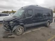 ✅ 2016 Mercedes-Benz Sprinter • VIN: 8BRPE8CD0GE126920 • Lot: 89612795. Wystawiony na Copart z przebiegiem 155 809 mil. Bezpłatny archiwum sprzedaży aukcyjnych z USA i szczegółowy raport historii pojazdu na DreamBid. Zdjęcie 1.