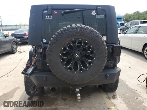 ✅ 2008 Jeep Wrangler Unlimited X • VIN: 1J4GA39198L557325 • Lot: 54556195. Listed on Copart with 121,859 mi. Free auction sales archive from the USA and detailed vehicle history report at DreamBid. Image 6.