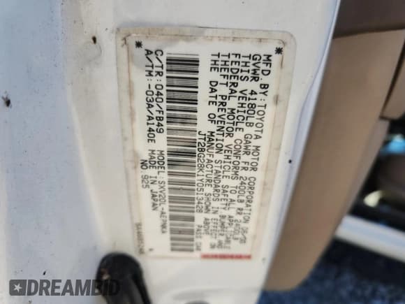 ✅ 2000 Toyota Camry CE • VIN: JT2BG28K1Y0513428 • Lot: 82124915. Wystawiony na Copart z przebiegiem 332 618 mil. Bezpłatny archiwum sprzedaży aukcyjnych z USA i szczegółowy raport historii pojazdu na DreamBid. Zdjęcie 12.