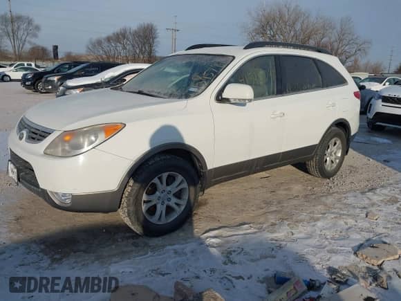 2012 Hyundai Veracruz Limited с VIN KM8NU4CC9CU204943, выставлен на аукционе IAAI как лот 41395791 с пробегом 137 766 миль миль и . История ставок и продаж доступна на DreamBid. Изображение 2.