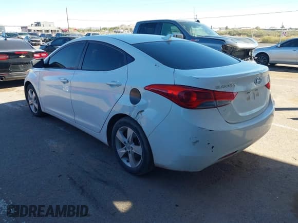 ✅ 2011 Hyundai Elantra GLS • VIN: 5NPDH4AE0BH060393 • Lot: 43578073. Listed on IAAI with 176,218 mi. Free auction sales archive from the USA and detailed vehicle history report at DreamBid. Image 3.