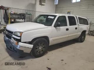 ✅ 2007 Chevrolet Silverado 1500 LS • VIN: 2GCEC13V171126389 • Lot: 85257225. Listed on Copart with 412,119 mi. Free auction sales archive from the USA and detailed vehicle history report at DreamBid. Image 1.