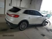 ✅ 2016 Lincoln MKX Reserve • VIN: 2LMTJ6LP9GBL38236 • Лот: 69346045. Опубликован ранее на Copart с пробегом 113 828 миль. Бесплатный доступ к архиву аукционных продаж из США и подробный отчёт об истории автомобиля на DreamBid. Изображение 3.