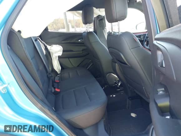 2025 Chevrolet TrailBlazer RS с VIN KL79MUSL4SB163829, выставлен на аукционе IAAI как лот 43470762 с пробегом 4 918 миль миль и . История ставок и продаж доступна на DreamBid. Изображение 8.