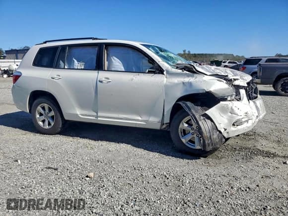 ✅ 2009 Toyota Highlander • VIN: JTEDA41A892002217 • Lot: 94538555. Listed on Copart with Not provided. Free auction sales archive from the USA and detailed vehicle history report at DreamBid. Image 4.
