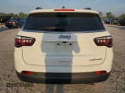 ✅ 2019 Jeep Compass Limited • VIN: 3C4NJCCB9KT662621 • Lot: 53361685. Listed on Copart with 97,637 mi. Free auction sales archive from the USA and detailed vehicle history report at DreamBid. Image 6.