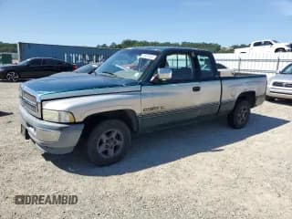 ✅ 1996 Dodge 1500 • VIN: 1B7HC13Y1TJ188317 • Lot: 55630765. Listed on Copart with 279,551 mi. Free auction sales archive from the USA and detailed vehicle history report at DreamBid. Image 1.