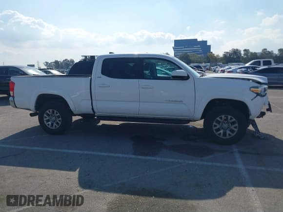 ✅ 2017 Toyota Tacoma SR5 • VIN: 3TMBZ5DN0HM006908 • Lot: 41447018. Listed on IAAI with 43,921 mi. Free auction sales archive from the USA and detailed vehicle history report at DreamBid. Image 13.