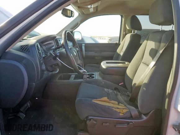 2008 Chevrolet Silverado 1500 1LT z VIN 3GCEC13JX8G266723, wystawiony jako Copart lot #90753765 z przebiegiem 201 476 mil mil oraz Czysty tytuł • Clean title. Historia ofert i sprzedaży dostępna na DreamBid. Obrazek 7.