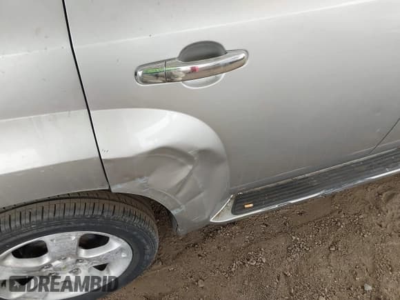 ✅ 2006 Chevrolet HHR LT • VIN: 3GNDA23D46S539321 • Lot: 41341194. Listed on IAAI with Not provided. Free auction sales archive from the USA and detailed vehicle history report at DreamBid. Image 6.