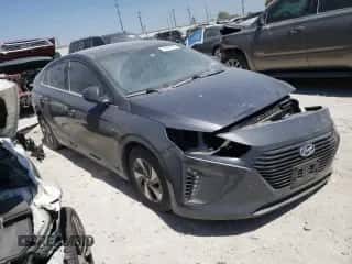 2018 Hyundai Ioniq SEL with VIN KMHC75LC2JU103924, listed as a Copart auction lot 48399493 with 72,295 mi miles and . Bid and sale history available at DreamBid. Image 4.