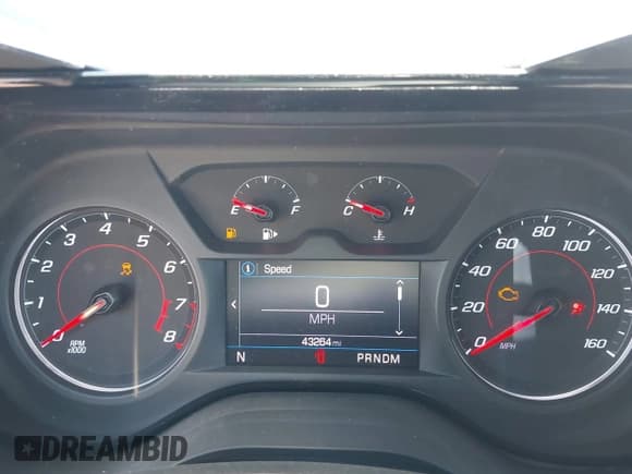 ✅ 2019 Chevrolet Camaro 1LT • VIN: 1G1FB1RS8K0127105 • Lot: 42749879. Wystawiony na IAAI z przebiegiem 43 264 mil. Bezpłatny archiwum sprzedaży aukcyjnych z USA i szczegółowy raport historii pojazdu na DreamBid. Zdjęcie 7.