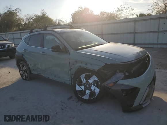 2024 Hyundai Kona Limited with VIN KM8HE3A39RU176030, listed as a Copart auction lot 85890324 with 3,140 mi miles and Salvage title. Bid and sale history available at DreamBid. Image 4.