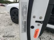 ✅ 2014 Dodge Challenger SXT • VIN: 2C3CDYAG5EH311359 • Lot: 70916784. Wystawiony na Copart z przebiegiem 236 076 mil. Bezpłatny archiwum sprzedaży aukcyjnych z USA i szczegółowy raport historii pojazdu na DreamBid. Zdjęcie 15.