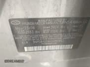 ✅ 2017 Hyundai Elantra SE • VIN: 5NPD84LF4HH080953 • Lot: 43291098. Listed on IAAI with 152,760 mi. Free auction sales archive from the USA and detailed vehicle history report at DreamBid. Image 9.