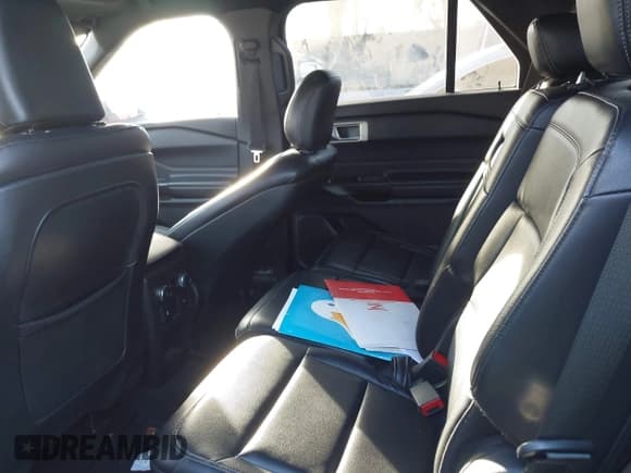 ✅ 2020 Ford Explorer XLT • VIN: 1FMSK7DH1LGB53845 • Лот: 43848415. Опубликован ранее на IAAI с пробегом Не указан. Бесплатный доступ к архиву аукционных продаж из США и подробный отчёт об истории автомобиля на DreamBid. Изображение 17.