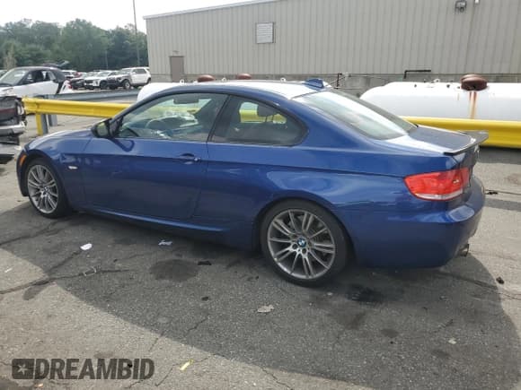 ✅ 2010 BMW 3 Series 335i • VIN: WBAWB7C54AP048496 • Lot: 65132215. Listed on Copart with 122,914 mi. Free auction sales archive from the USA and detailed vehicle history report at DreamBid. Image 2.