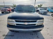 ✅ 2000 Chevrolet Suburban LS • VIN: 3GNEC16T1YG140979 • Lot: 70311565. Listed on Copart with 282,117 mi. Free auction sales archive from the USA and detailed vehicle history report at DreamBid. Image 5.