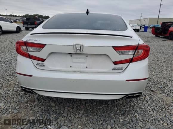 ✅ 2022 Honda Accord Sport SE • VIN: 1HGCV1F45NA026997 • Lot: 90638415. Wystawiony na Copart z przebiegiem 54 714 mil. Bezpłatny archiwum sprzedaży aukcyjnych z USA i szczegółowy raport historii pojazdu na DreamBid. Zdjęcie 6.