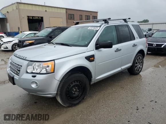 ✅ 2008 Land Rover LR2 HSE • VIN: SALFR24N68H069380 • Lot: 57876625. Wystawiony na Copart z przebiegiem Nie podano. Bezpłatny archiwum sprzedaży aukcyjnych z USA i szczegółowy raport historii pojazdu na DreamBid. Zdjęcie 1.