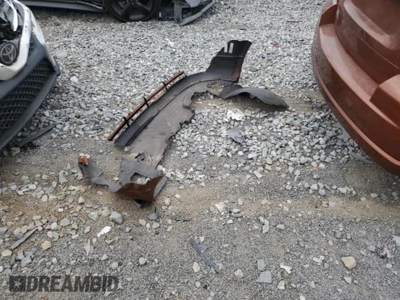 ✅ 2009 Dodge Caliber SXT • VIN: 1B3HB48A99D118492 • Лот: 71394844. Опубликован ранее на Copart с пробегом 137 837 миль. Бесплатный доступ к архиву аукционных продаж из США и подробный отчёт об истории автомобиля на DreamBid. Изображение 12.