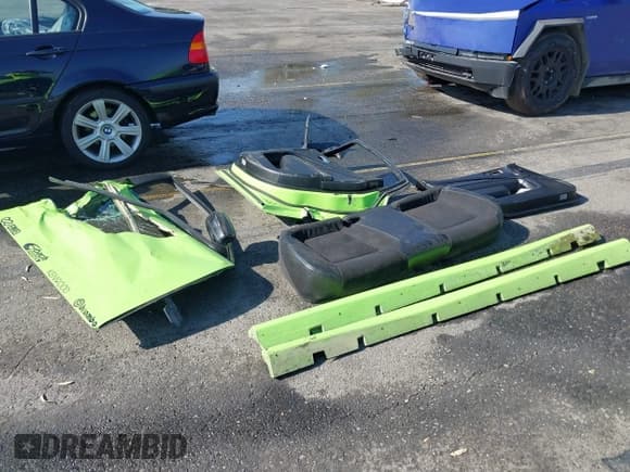 ✅ 2023 Dodge Charger GT • VIN: 2C3CDXHG1PH569946 • Lot: 42840365. Wystawiony na IAAI z przebiegiem 48 069 mil. Bezpłatny archiwum sprzedaży aukcyjnych z USA i szczegółowy raport historii pojazdu na DreamBid. Zdjęcie 12.