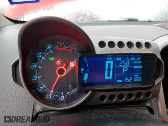 2014 Chevrolet Sonic LT с VIN 1G1JC5SH1E4225371, выставлен на аукционе Copart как лот 72790804 с пробегом 152 168 миль миль и Чистый • Clean title. История ставок и продаж доступна на DreamBid. Изображение 9.