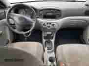 2009 Hyundai Accent Auto GLS z VIN KMHCN46C09U366209, wystawiony jako Copart lot #78243134 z przebiegiem Nie podano mil oraz Szkoda całkowita • Salvage title. Historia ofert i sprzedaży dostępna na DreamBid. Obrazek 8.