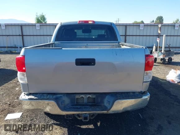 ✅ 2013 Toyota Tundra • VIN: 5TFDM5F12DX041732 • Lot: 43045018. Listed on IAAI with 198,261 mi. Free auction sales archive from the USA and detailed vehicle history report at DreamBid. Image 17.