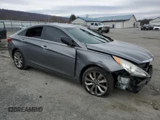 ✅ 2013 Hyundai Sonata SE • VIN: 5NPEC4AC9DH770123 • Lot: 47869264. Listed on Copart with 127,454 mi. Free auction sales archive from the USA and detailed vehicle history report at DreamBid. Image 4.