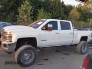 ✅ 2018 Chevrolet Silverado 2500HD LTZ • VIN: 1GC1KWEY0JF184077 • Lot: 43354926. Wystawiony na IAAI z przebiegiem 226 940 mil. Bezpłatny archiwum sprzedaży aukcyjnych z USA i szczegółowy raport historii pojazdu na DreamBid. Zdjęcie 14.