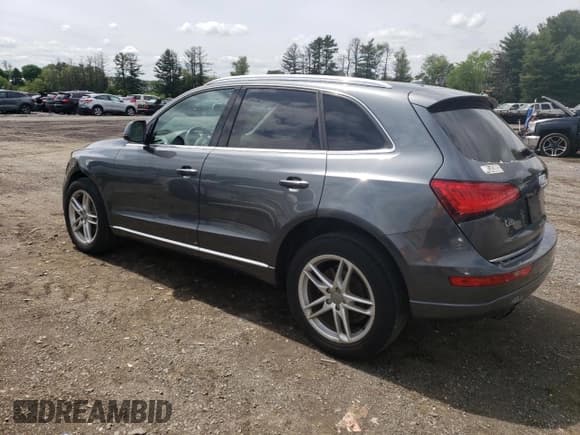 ✅ 2017 Audi Q5 Premium • VIN: WA1C2AFP2HA077986 • Lot: 55912545. Wystawiony na Copart z przebiegiem 128 263 mil. Bezpłatny archiwum sprzedaży aukcyjnych z USA i szczegółowy raport historii pojazdu na DreamBid. Zdjęcie 2.