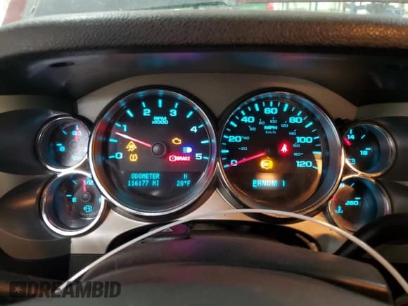 ✅ 2009 Chevrolet Silverado 2500HD LT • VIN: 1GCHK53699F173987 • Lot: 89061005. Listed on Copart with 116,177 mi. Free auction sales archive from the USA and detailed vehicle history report at DreamBid. Image 9.