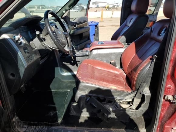 ✅ 2013 Ford F-150 XL • VIN: 1FTFW1ET1DFA17992 • Lot: 90432375. Wystawiony na Copart z przebiegiem 129 654 mil. Bezpłatny archiwum sprzedaży aukcyjnych z USA i szczegółowy raport historii pojazdu na DreamBid. Zdjęcie 7.