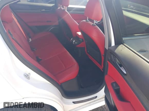 ✅ 2020 Alfa Romeo Stelvio Ti • VIN: ZASPAKBN6L7C91932 • Lot: 43447742. Listed on IAAI with 41,742 mi. Free auction sales archive from the USA and detailed vehicle history report at DreamBid. Image 8.