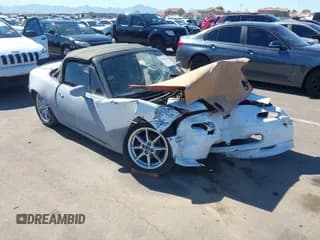 ✅ 1994 Mazda MX-5 Miata • VIN: JM1NA3533R0513621 • Lot: 43480340. Listed on IAAI with 153,648 mi. Free auction sales archive from the USA and detailed vehicle history report at DreamBid. Image 1.