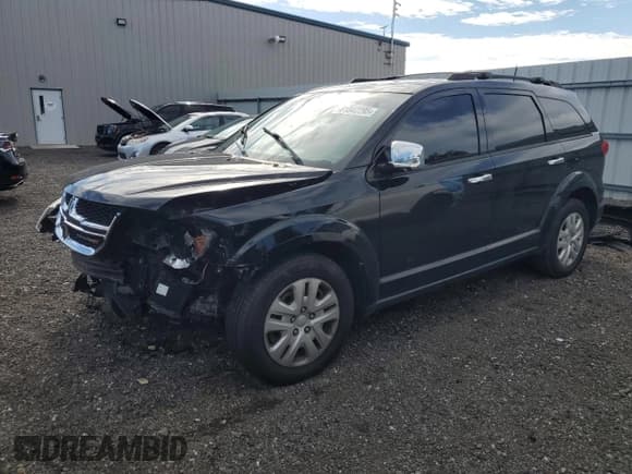 ✅ 2019 Dodge Journey SE • VIN: 3C4PDCBB5KT846097 • Lot: 81842295. Wystawiony na Copart z przebiegiem 121 716 mil. Bezpłatny archiwum sprzedaży aukcyjnych z USA i szczegółowy raport historii pojazdu na DreamBid. Zdjęcie 1.